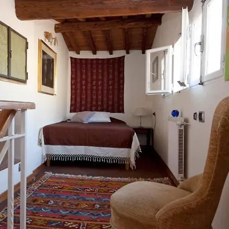 Terrazza Su Sant'ambrogio A Appartement *